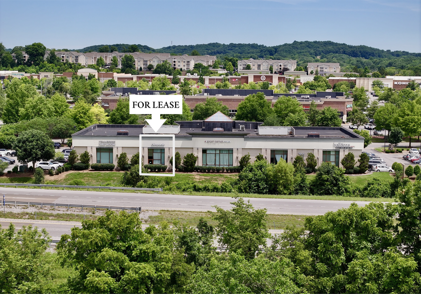 1047 Glenbrook Way, Hendersonville, TN en alquiler - Foto del edificio - Imagen 2 de 11