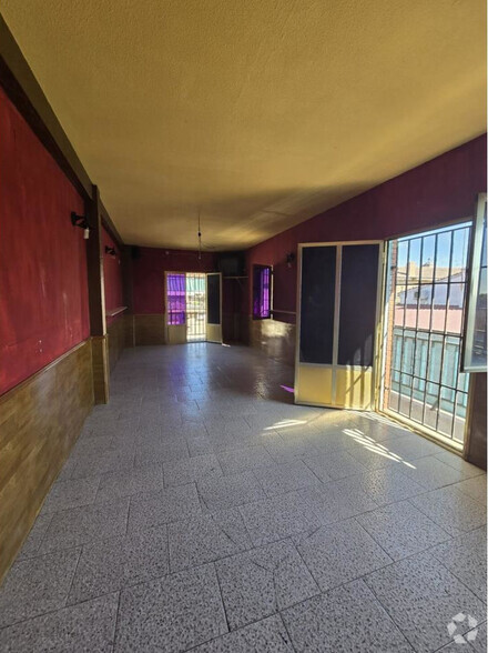 Locales en Nombela, Toledo en venta - Foto del edificio - Imagen 2 de 9