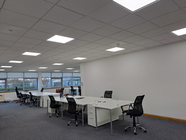 300 Springhill Pky, Baillieston en alquiler - Foto del interior - Imagen 3 de 7