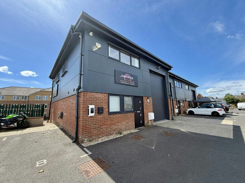 165 Christchurch Rd, Ringwood en alquiler - Foto del edificio - Imagen 2 de 11