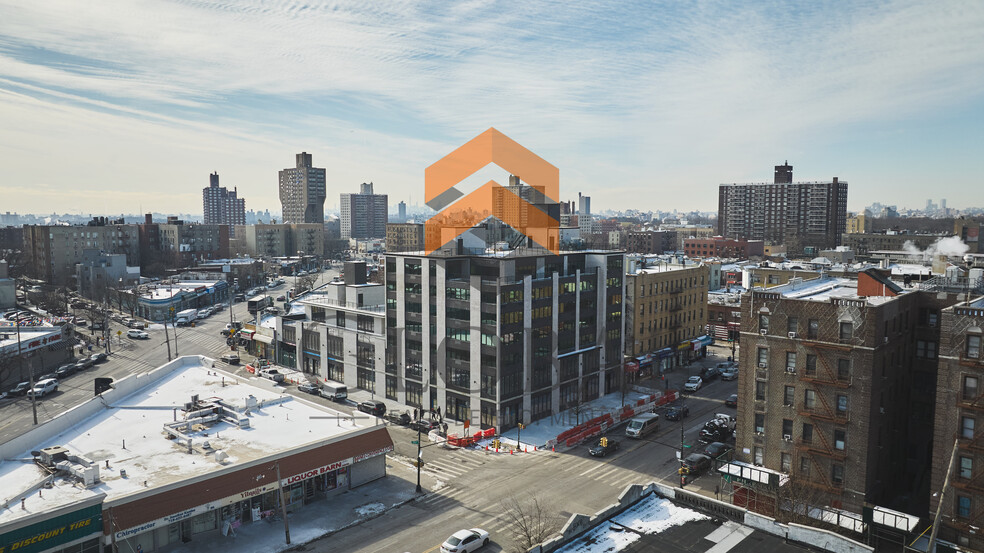 790 Allerton Ave, Bronx, NY en alquiler - Foto del edificio - Imagen 3 de 7