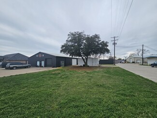 Más detalles para 901 E Mcdonald Dr, Pilot Point, TX - Naves en venta