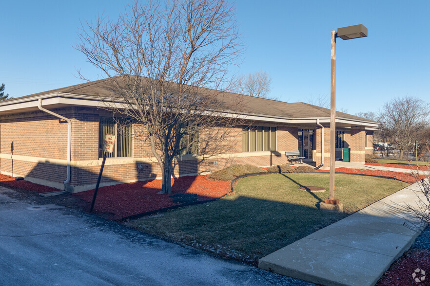 18636 Dixie Hwy, Homewood, IL en alquiler - Foto del edificio - Imagen 2 de 17