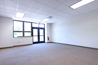 200 Route 31 N, Flemington, NJ en alquiler Foto del interior- Imagen 2 de 8