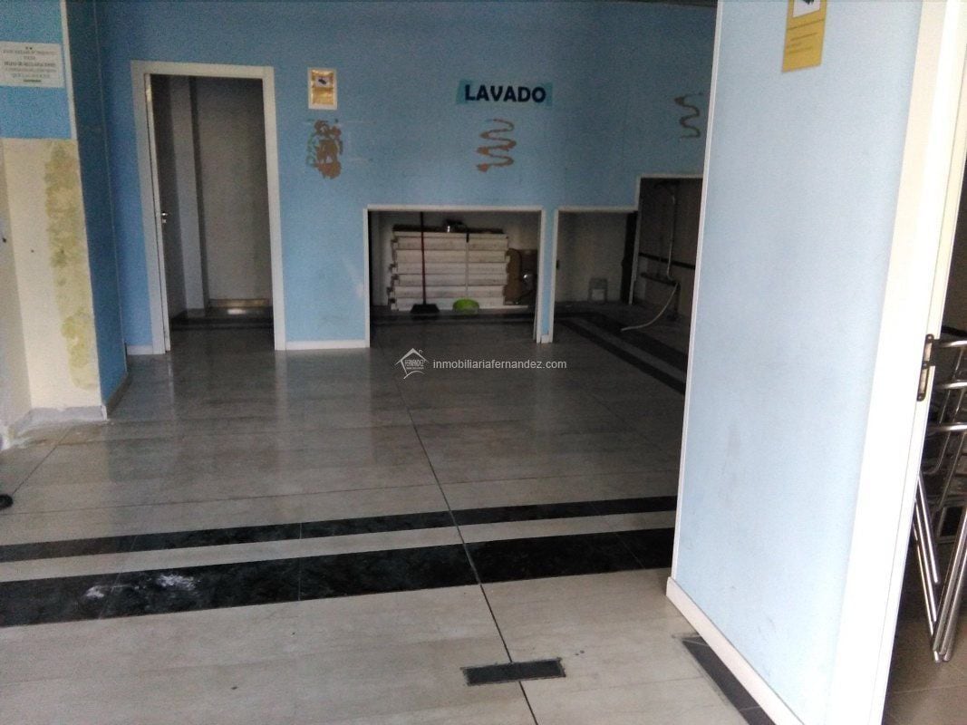 Local en Cáceres, Cáceres en alquiler Foto del edificio- Imagen 1 de 9