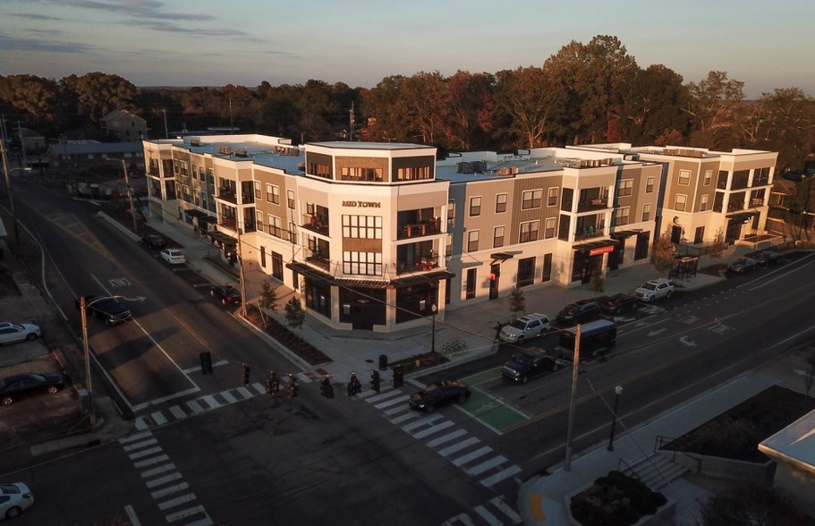 401 University Dr, Starkville, MS en alquiler - Foto del edificio - Imagen 3 de 5