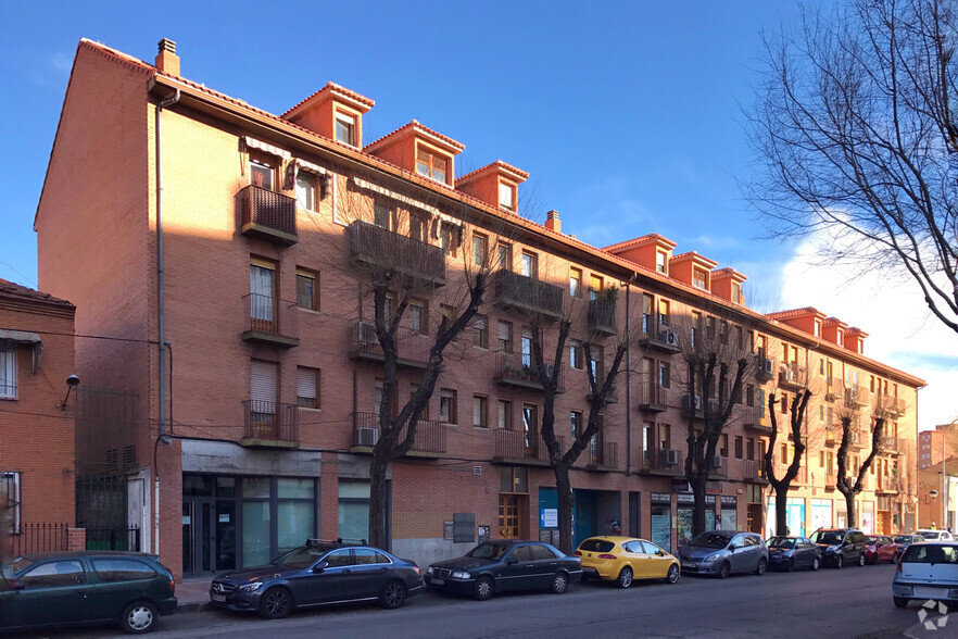 Edificio residencial en Alcalá de Henares, Madrid en venta - Foto principal - Imagen 1 de 2