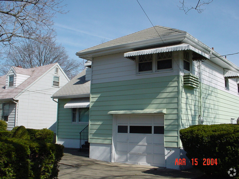 145 Baldwin Ave, Hasbrouck Heights, NJ en venta - Foto del edificio - Imagen 3 de 3