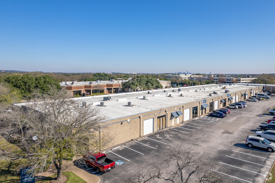 5321 Industrial Oaks Blvd, Austin, TX en alquiler - Foto del edificio - Imagen 2 de 7