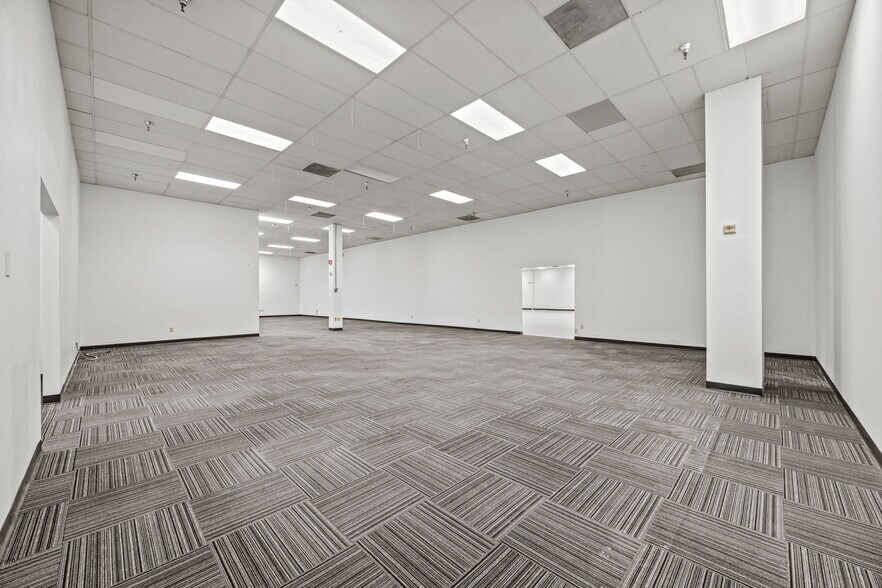 1111 Digital Dr, Richardson, TX en venta - Foto del edificio - Imagen 2 de 13