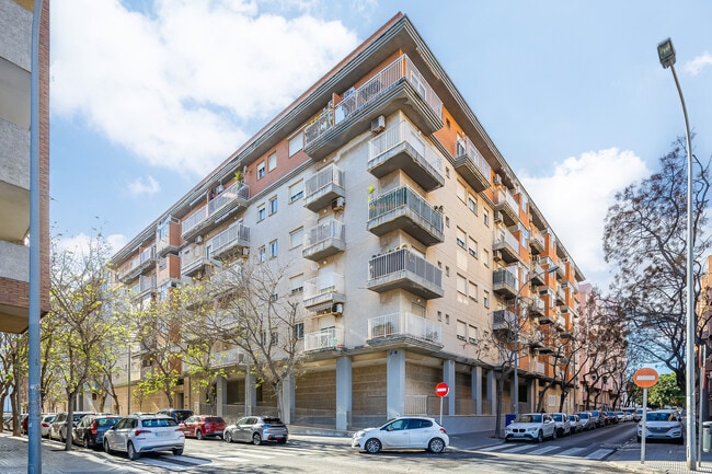 Más detalles de Carrer de Sant Rafael, 4, València - Local en venta