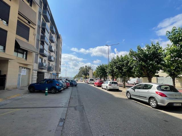 Local en Carlet en alquiler - Foto del edificio - Imagen 3 de 18