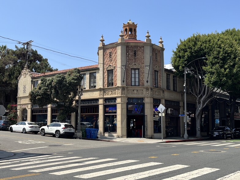 185 Pier Ave, Santa Monica, CA en alquiler - Foto del edificio - Imagen 2 de 7