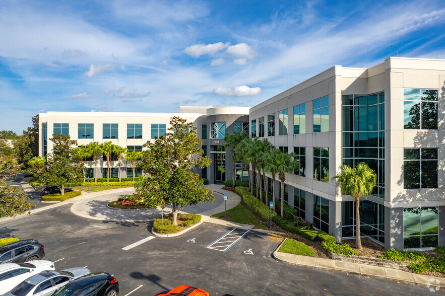 2145 Metrocenter Blvd, Orlando, FL en alquiler - Foto del edificio - Imagen 1 de 10