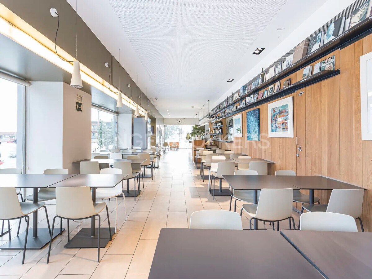 Sant Just Desvern, BAR 08960 - Unidad 01 -  - Foto del interior - Image 1 of 26