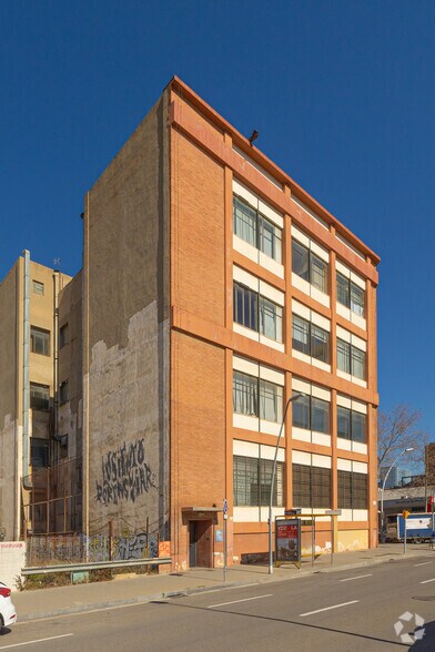 Carrer del Marroc, 75, Barcelona, Barcelona en venta - Foto del edificio - Imagen 3 de 3