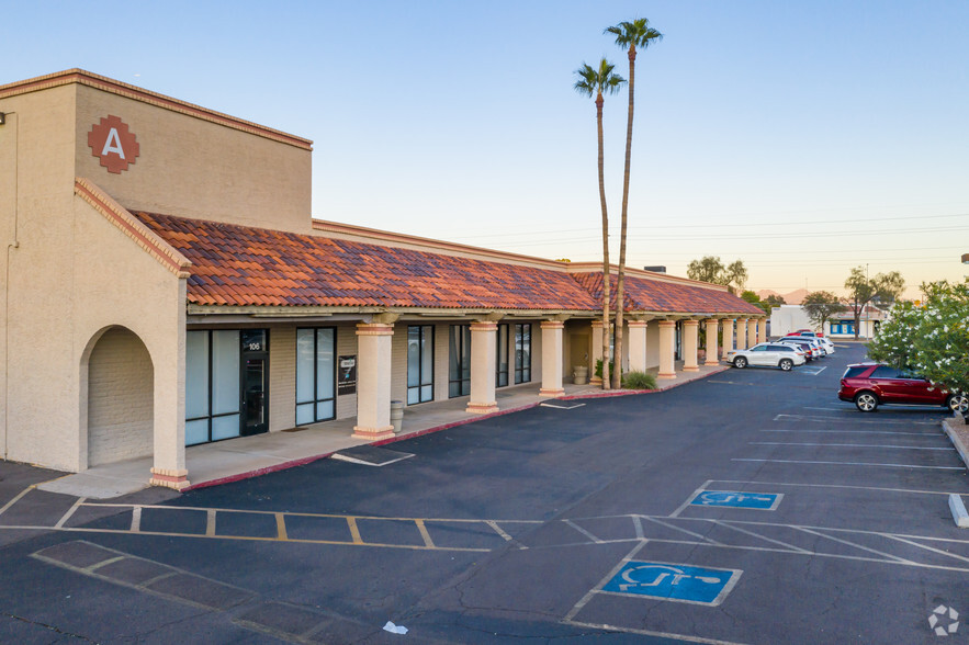 13832 N 32nd St, Phoenix, AZ en alquiler - Foto del edificio - Imagen 1 de 3