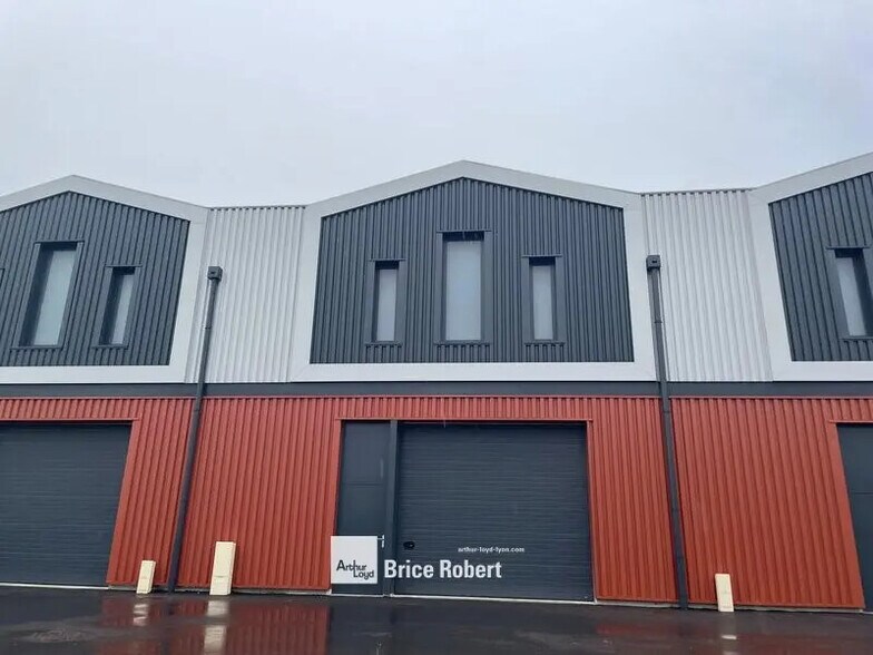 Flex en Pont-de-Chéruy en alquiler - Foto del edificio - Imagen 1 de 6