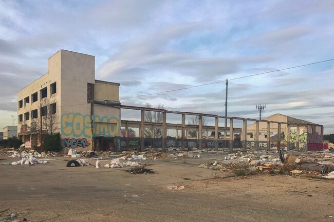 Más detalles de Carretera Nacional II, 27, Alcalá de Henares - Terreno en venta