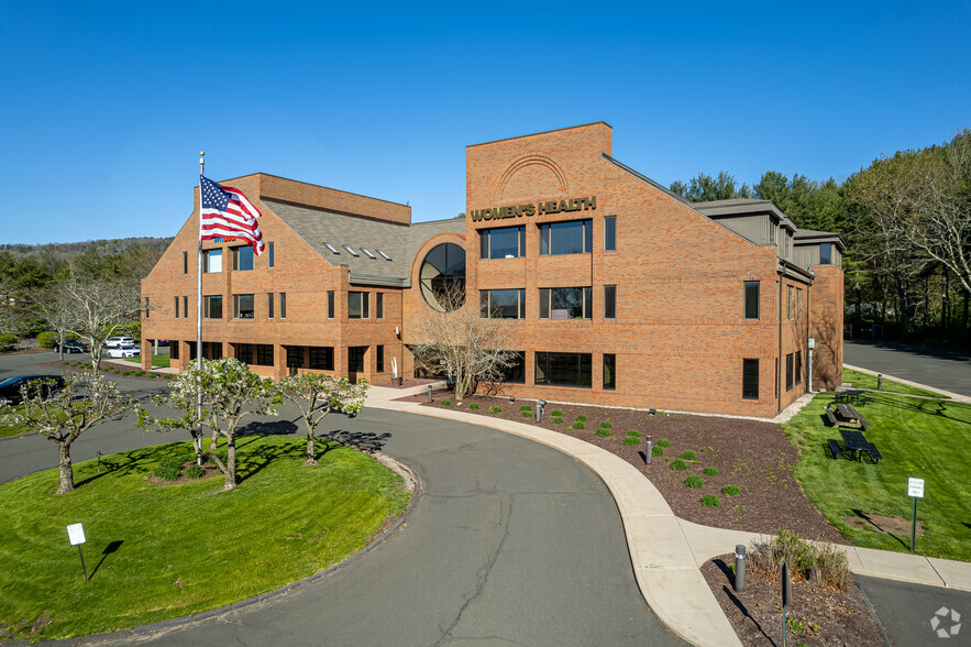 22 Waterville Rd, Avon, CT en alquiler - Foto del edificio - Imagen 1 de 5