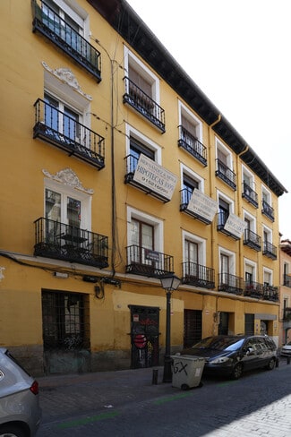 Más detalles de Calle Jesús del Valle, 34, Madrid - Edificio residencial en venta