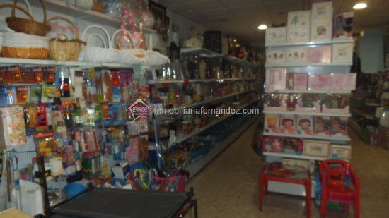 Local en Cáceres, Cáceres en alquiler - Foto del edificio - Imagen 2 de 9