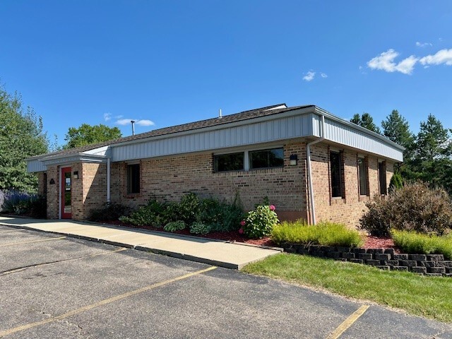 7461 S State Rd, Goodrich, MI en venta - Foto del edificio - Imagen 1 de 13