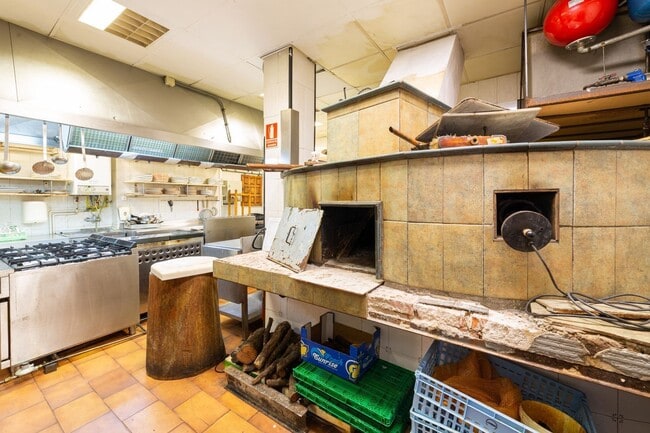 Más detalles de Calle Embajadores, 56, Valladolid - Local en venta