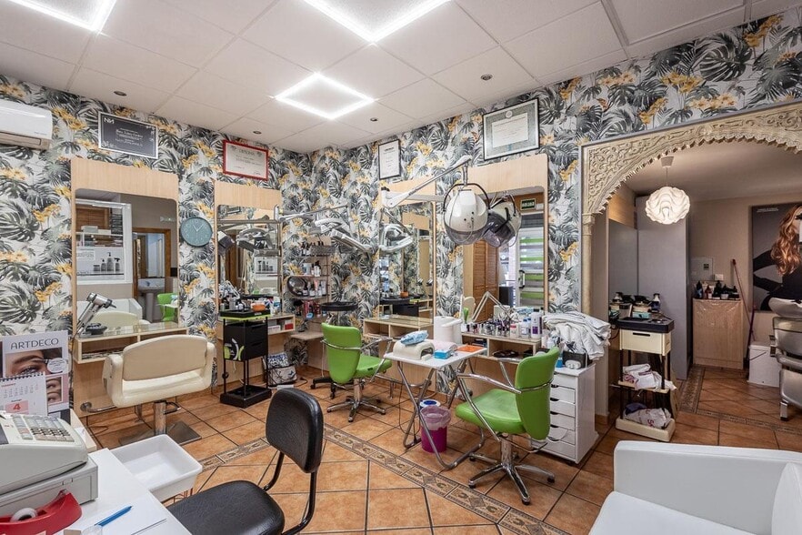 Local en Granada, Granada en venta - Foto del interior - Imagen 3 de 15