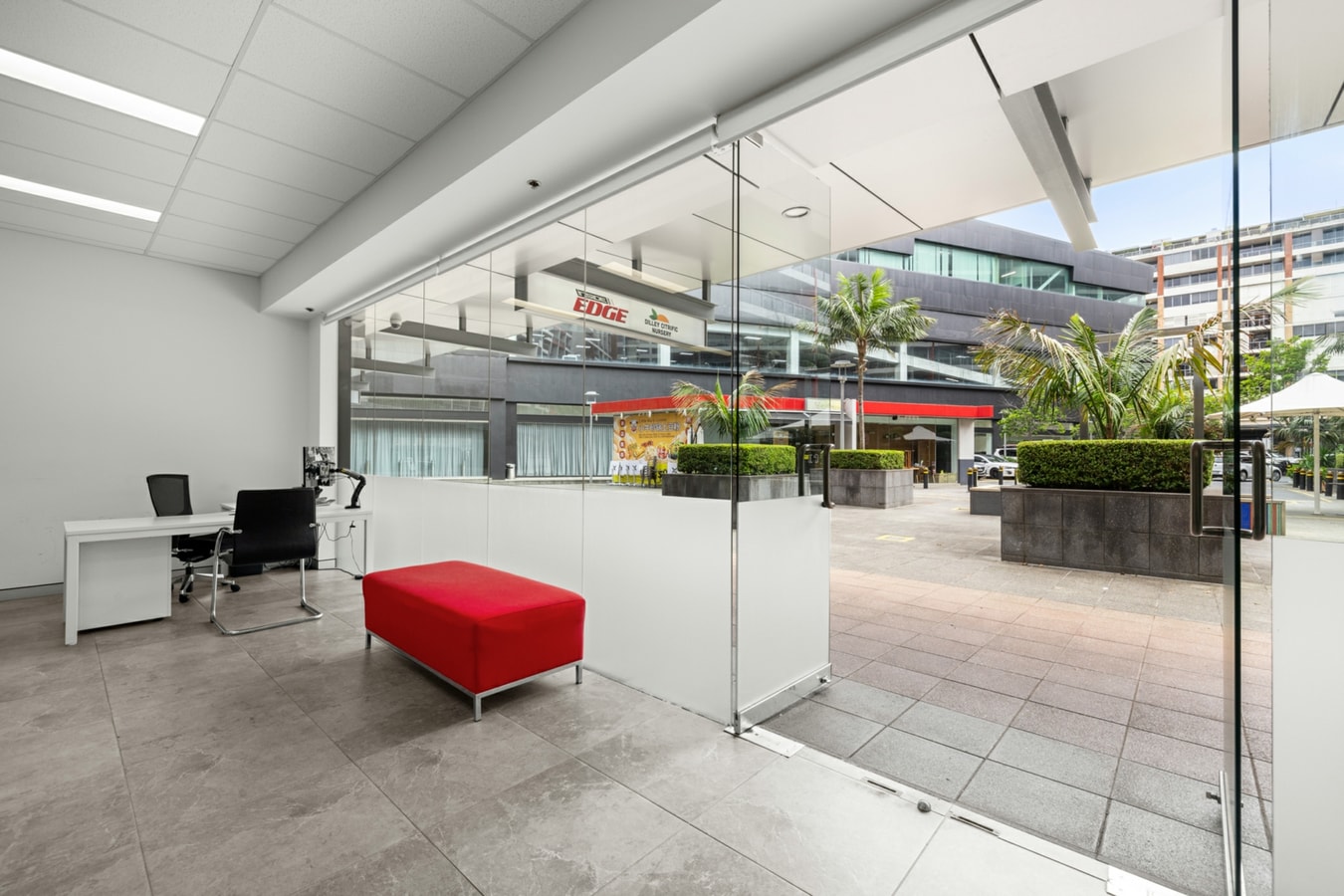 5 Potter St, Waterloo, NSW 2017 - Unidad Shop 12 -  - Foto del interior - Image 1 of 3