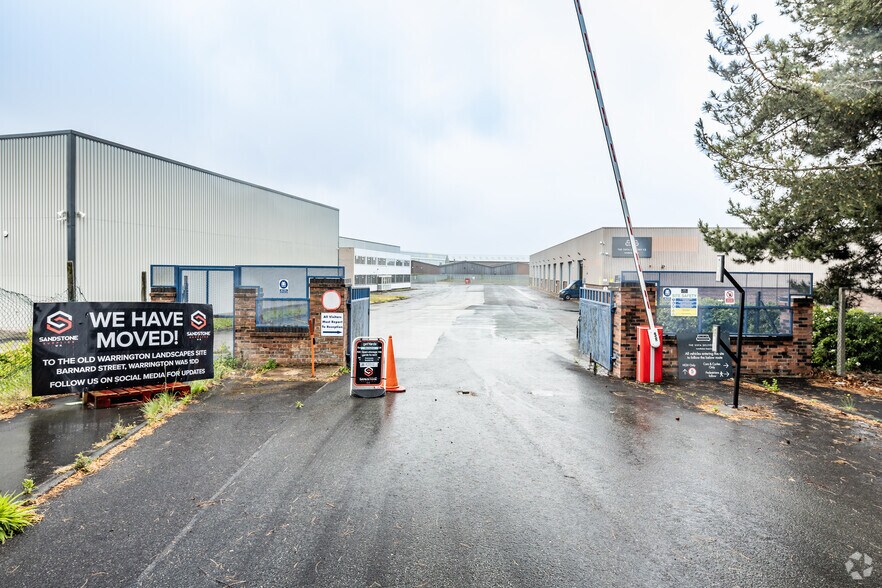 Folly Ln, Warrington en alquiler - Foto del edificio - Imagen 2 de 2