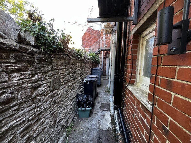 28 Institute Rd, Swanage en venta - Foto del edificio - Imagen 2 de 5