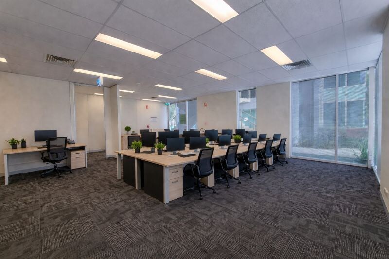 1-3 Compark Cct, Mulgrave, VIC 3170 - Unidad 5 - - Foto del interior - Image 1 of 5