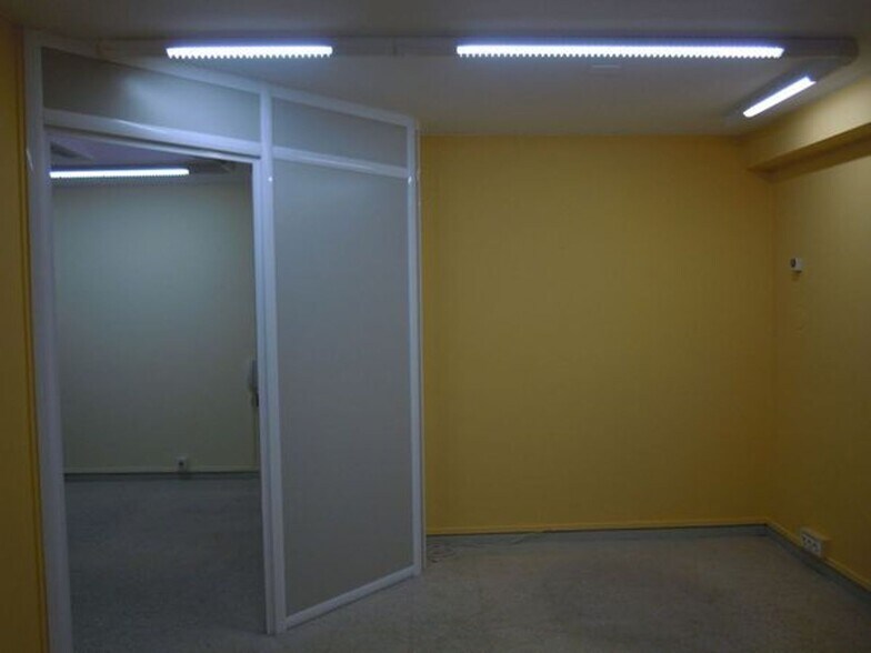 Oficina en A Coruña en venta - Foto del edificio - Imagen 3 de 24