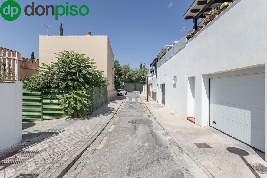Pablo Neruda Lan, 1, Granada, Granada en venta - Foto del edificio - Imagen 3 de 10