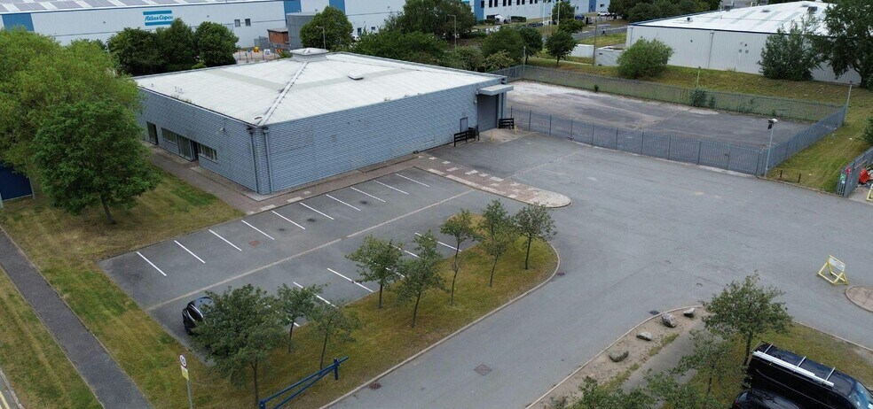 Third Ave, Deeside en alquiler - Foto del edificio - Imagen 2 de 6