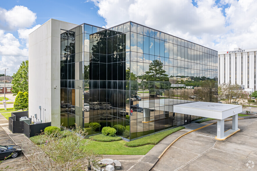 5757 Corporate Blvd, Baton Rouge, LA en alquiler - Foto del edificio - Imagen 3 de 14