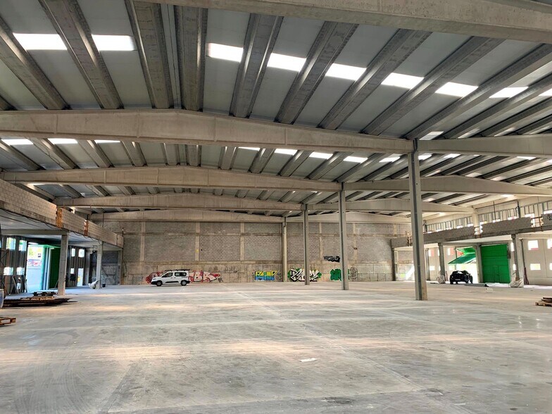 Nave en San Agustín del Guadalix, Madrid en alquiler - Foto del interior - Imagen 3 de 11