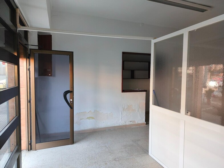 Edificio residencial en La Roca del Vallès, Barcelona en venta - Foto principal - Imagen 1 de 1