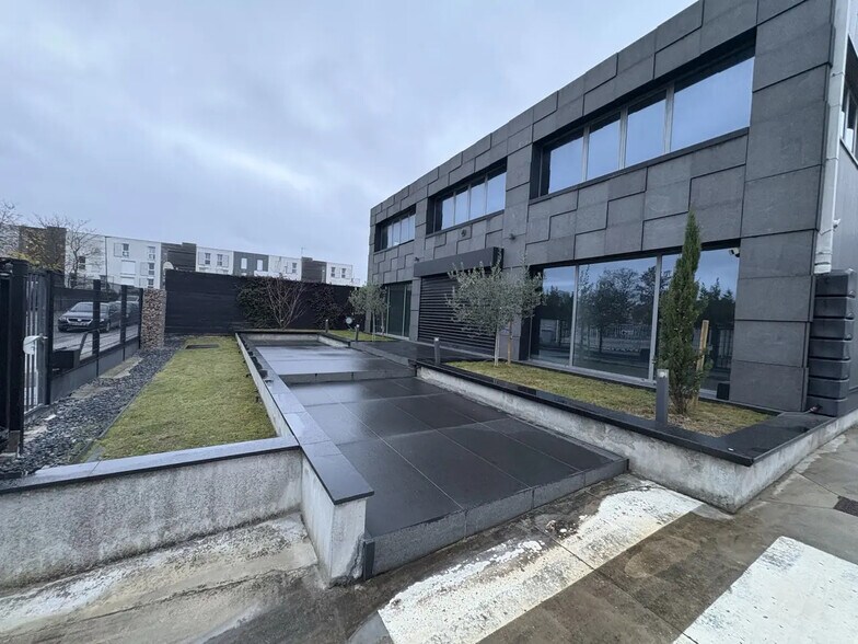 17 Allée De Dublin, Les Pavillons-sous-Bois en venta - Foto del edificio - Imagen 2 de 23