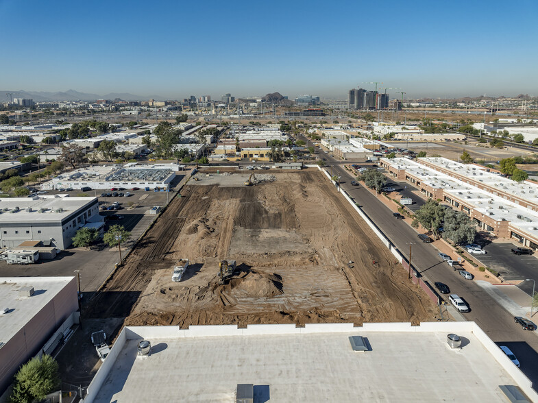 309 Perry Lane, Tempe, AZ en alquiler - Foto del edificio - Imagen 3 de 15