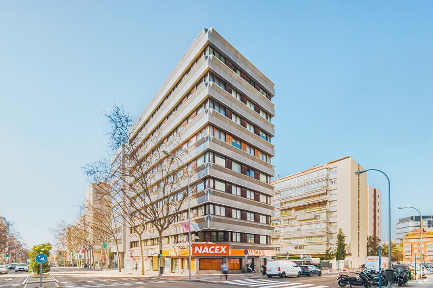 Calle De María De Molina, 37, Madrid, Madrid en alquiler - Foto del edificio - Imagen 3 de 4