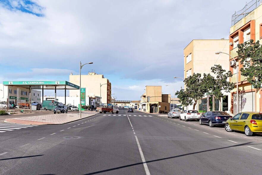 Mojonera Mo, 214, Roquetas de Mar, Almería en venta - Foto del edificio - Imagen 3 de 10