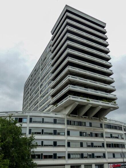 350 Rue Lecourbe, Paris en alquiler - Foto del edificio - Imagen 2 de 8