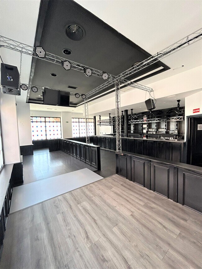 Más detalles de Local en alquiler