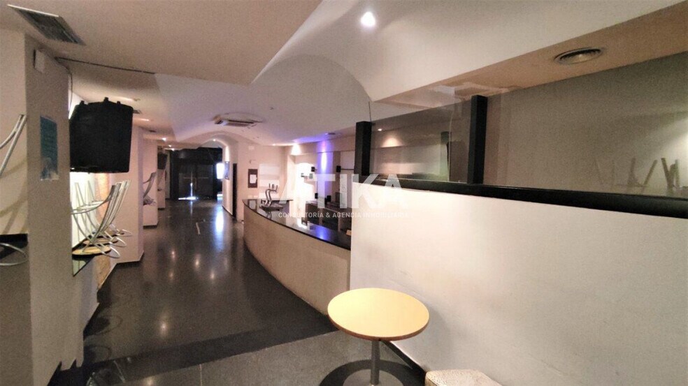 Local en Ontinyent en venta - Foto del edificio - Imagen 2 de 16