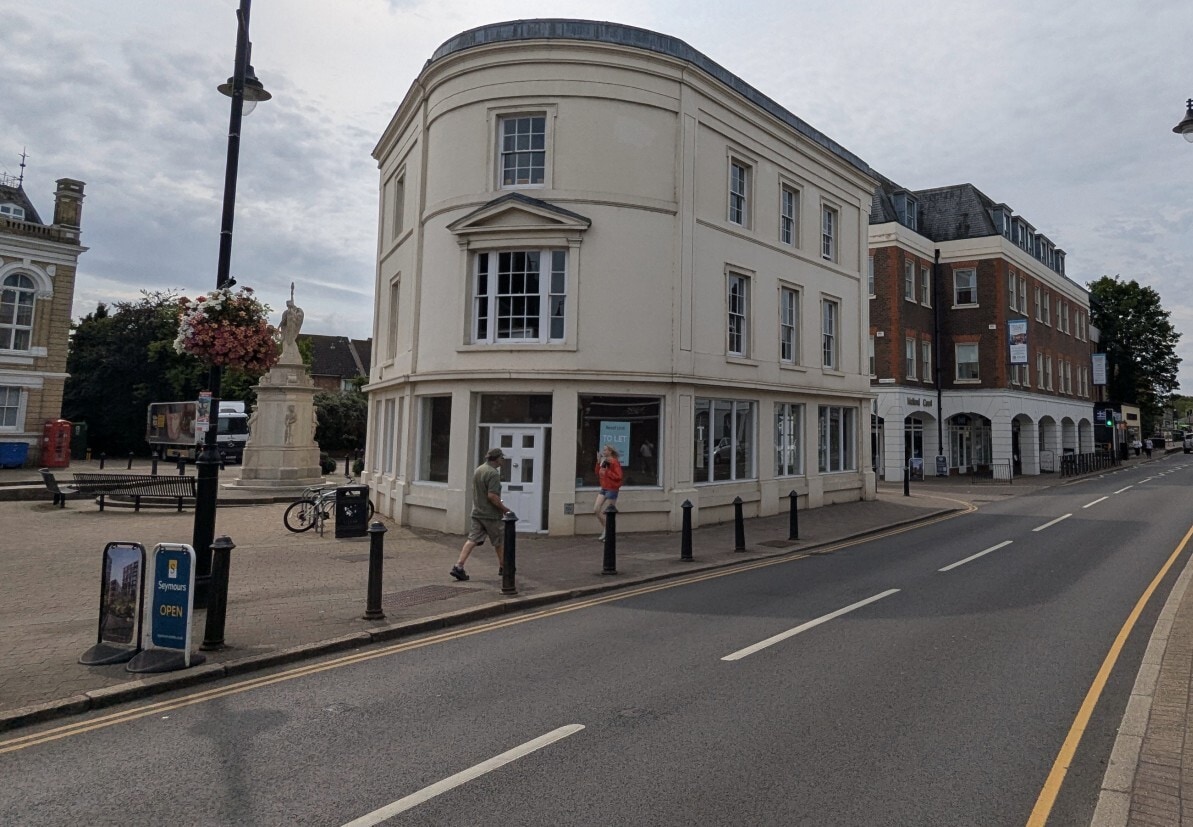 2 Clarence St, Staines en alquiler Foto del interior- Imagen 1 de 3