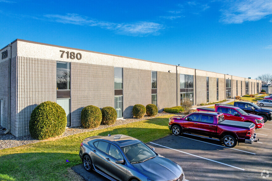 7180 Northland Cir N, Brooklyn Park, MN en alquiler - Foto del edificio - Imagen 1 de 5