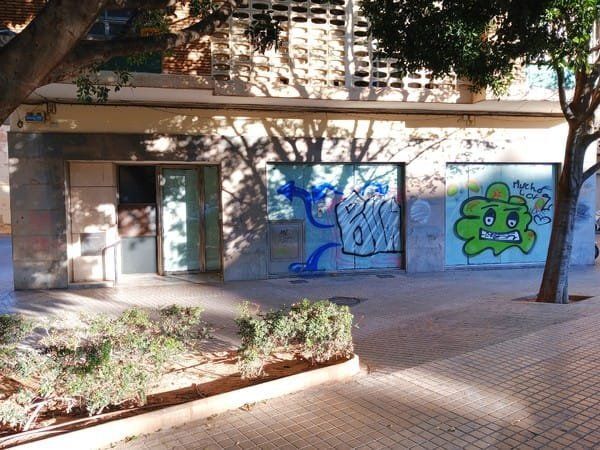 Local en València, Valencia en venta - Foto del edificio - Imagen 2 de 12