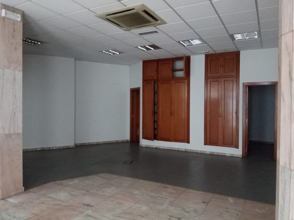 Villablino, LEO 24110 - Unidad - - - Foto del interior - Image 2 of 2